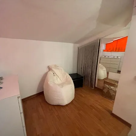 아파트 Casa Feraldi *